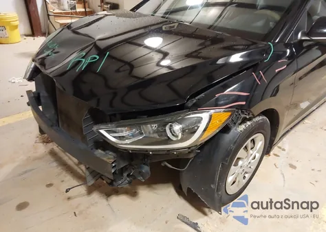 2017 Hyundai Elantra Se z USA, uszkodzony, nr VIN KMHD74LF5HU115553